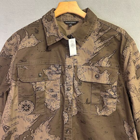 Banana Republic Graphic Shacket Shirt Treasure Map Maps Men’s Size Medium NWT - Picture 2 of 12